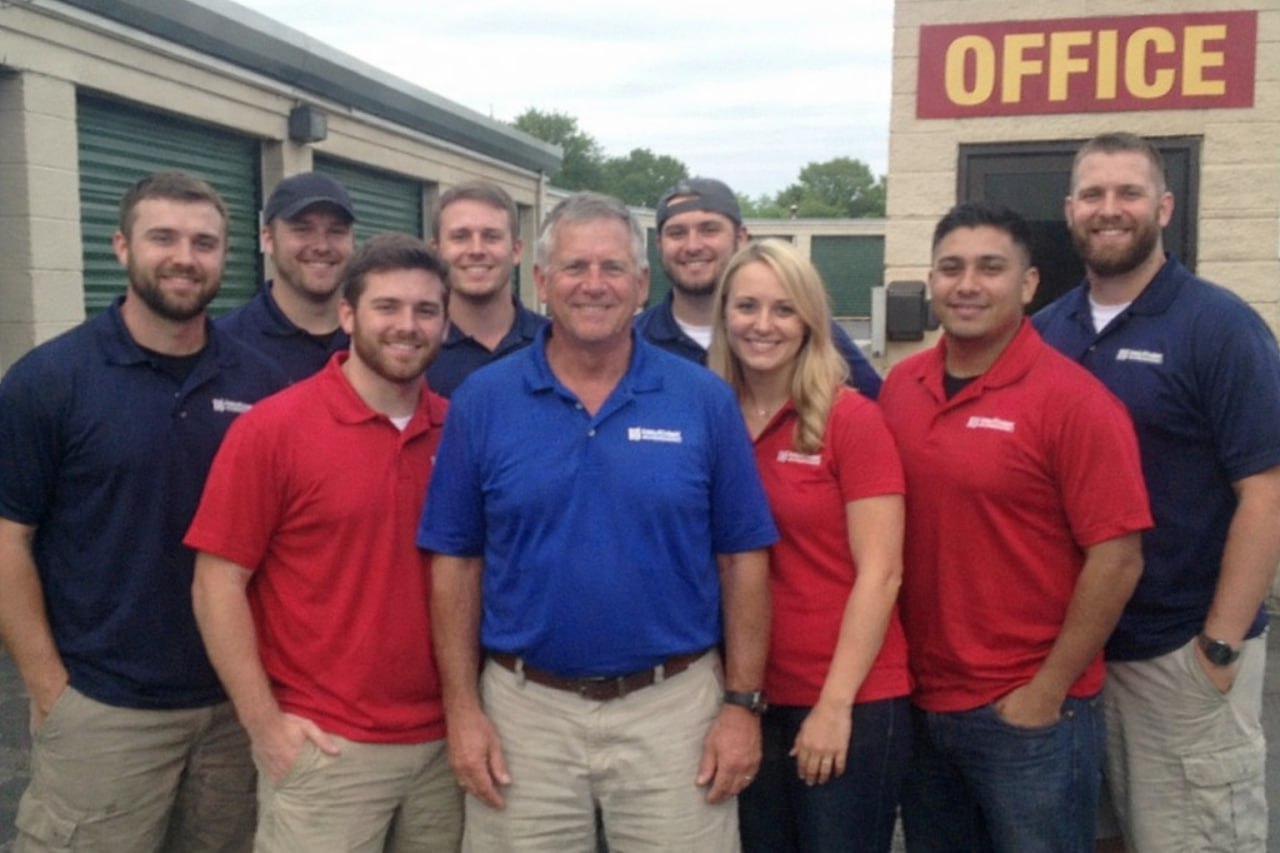 Water damage restoration professionals in Tulare, CA